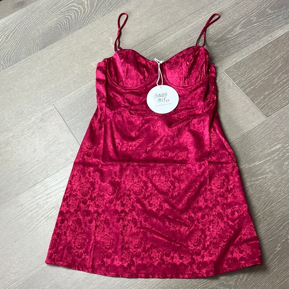 Princess Polly Dresses & Skirts - Diva Dress